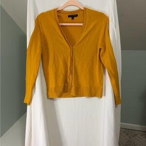 Banana Republic Womens Mustard Cardigan Sweater size small